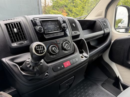 Citroën Jumper 2.2 HDI 131 PK ZWAAR / L2H2 / 7-PERS DUBBELE CABINE / AIRCO / 3 TONS TREKHAAK / CAMERA / INRICHTING ActivLease financial lease