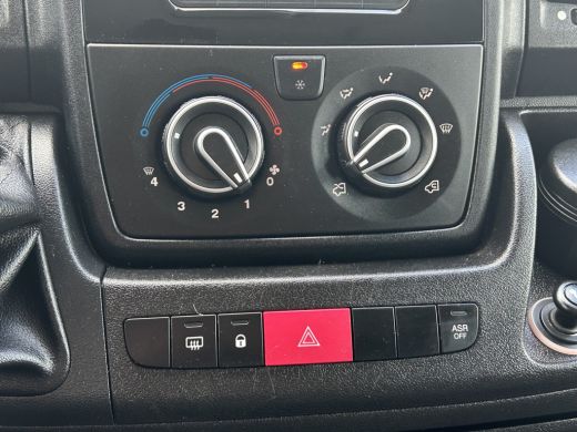 Citroën Jumper 2.2 HDI / L1H1 / 1e EIG. / 7-PERS DUBBEL CABINE / AIRCO / CAMERA / BLUETOOTH / DUBBELE CABINE ActivLease financial lease
