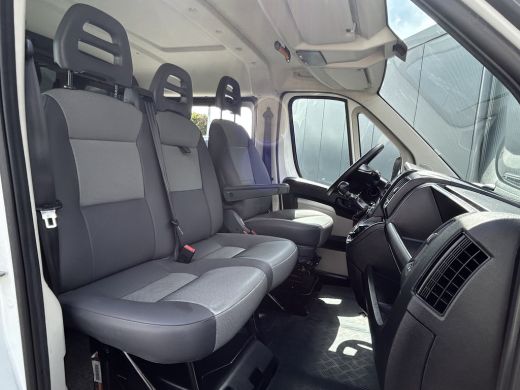 Citroën Jumper 2.2 HDI / L1H1 / 1e EIG. / 7-PERS DUBBEL CABINE / AIRCO / CAMERA / BLUETOOTH / DUBBELE CABINE ActivLease financial lease
