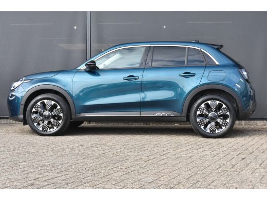 Fiat 600E La Prima 54 kWh | Vol-Leder | Elektr. Achterklep | Navigatie | Stoelverwarming | achteruitrijcame... ActivLease financial lease