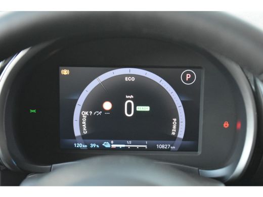 Fiat 600 54kWh Urban | Navigatie By App | Parkeersensoren | Cruise Control | Apple Carplay | Android Auto ... ActivLease financial lease