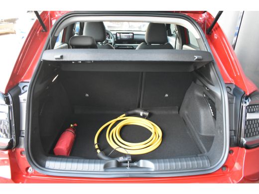Fiat 600 54kWh Urban | Navigatie By App | Parkeersensoren | Cruise Control | Apple Carplay | Android Auto ... ActivLease financial lease