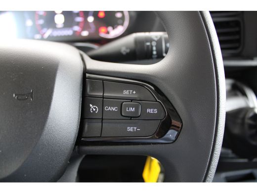 Fiat Ducato 2.2 MultiJet 140 S&S L3H2 3.3t Prijs excl. BTW, BPM en kosten rijklaarmaken. Dit voertuig valt on... ActivLease financial lease