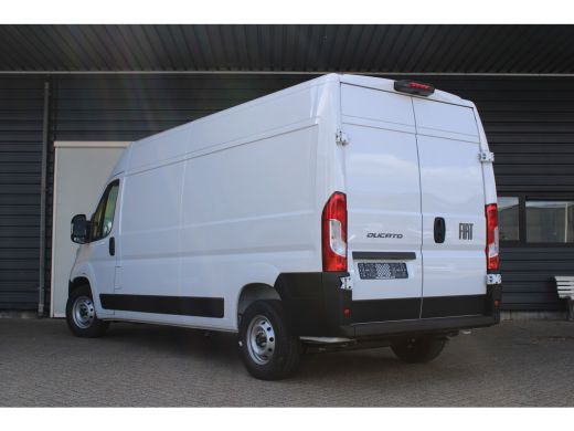 Fiat Ducato 2.2 MultiJet 140 S&S L3H2 3.3t Prijs excl. BTW, BPM en kosten rijklaarmaken. Dit voertuig valt on... ActivLease financial lease