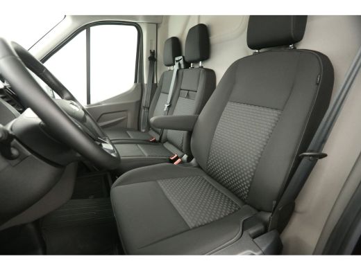 Ford E-Transit 350 L2H2 Trend 68 kWh 184PK Elektrisch | EMISSIEVRIJE ZONE | Automaat Airco Camera Carplay Navi P... ActivLease financial lease