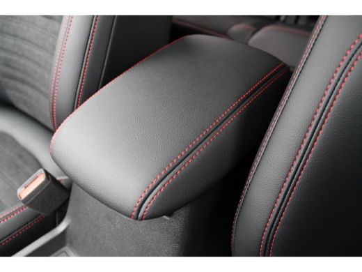 Ford Kuga 2.5 PHEV ST-LINE X | ALLE OPTIES! | NL-AUTO! | PANODAK | LEDER | EL. TREKHAAK | HEAD-UP | WINTERP... ActivLease financial lease