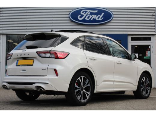 Ford Kuga 2.5 PHEV ST-LINE X | ALLE OPTIES! | NL-AUTO! | PANODAK | LEDER | EL. TREKHAAK | HEAD-UP | WINTERP... ActivLease financial lease