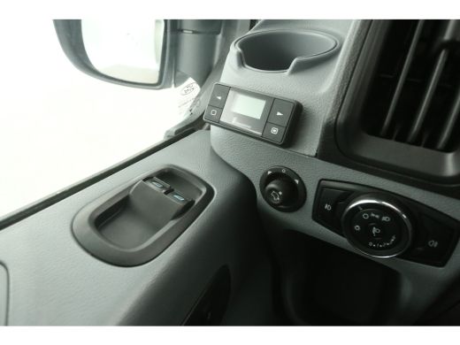 Ford Transit 2.0 TDCI L3H3 Automaat Airco Cruise Camera LED PDC Elektrpakket Trekhaak ActivLease financial lease