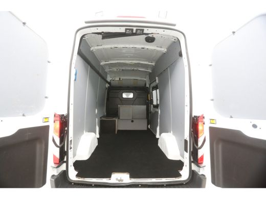 Ford Transit 2.0 TDCI L3H3 Automaat Airco Cruise Camera LED PDC Elektrpakket Trekhaak ActivLease financial lease