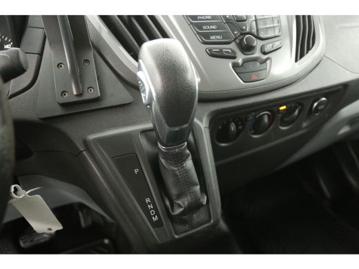 Ford Transit 2.0 TDCI L3H3 Automaat Airco Cruise Camera LED PDC Elektrpakket Trekhaak ActivLease financial lease
