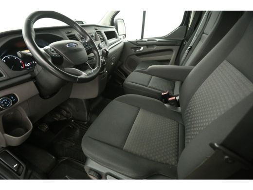 Ford Transit Custom 320 2.0 TDCI L1H1 Airco Cruise Parkeersensoren 3 Persoons Elektrpakket Trekhaak ActivLease financial lease