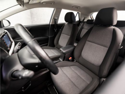 Kia Stonic 1.0 T-GDi Dynamic (APPLE CARPLAY, NAVIGATIE, CAMERA, LM VELGEN, SPORTSTOELEN, CRUISE, GETINT GLAS... ActivLease financial lease