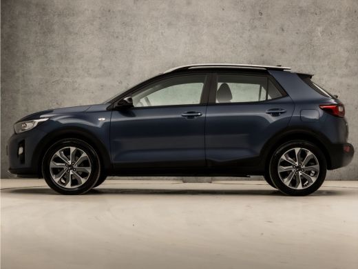 Kia Stonic 1.0 T-GDi Dynamic (APPLE CARPLAY, NAVIGATIE, CAMERA, LM VELGEN, SPORTSTOELEN, CRUISE, GETINT GLAS... ActivLease financial lease