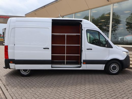 Mercedes-Benz Sprinter 314 2.2 CDI 143 PK AUT. L2H2 + 2 SCHUIFDEUREN | NAVIGATIE | APPLE CARPLAY ActivLease financial lease