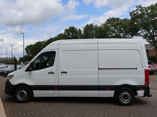 Mercedes-Benz Sprinter 314 2.2 CDI 143 PK AUT. L2H2 + 2 SCHUIFDEUREN | NAVIGATIE | APPLE CARPLAY ActivLease financial lease