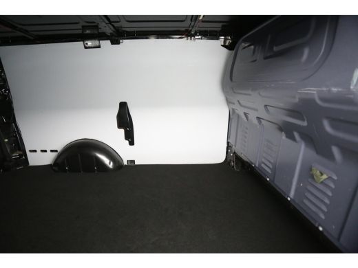 Mercedes Vito 114 CDI Lang Automaat Airco Cruise Camera Carplay Navigatie 3 Persoons LED 18''LMV Stoelverwarming ActivLease financial lease