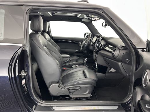 Mini Mini Electric Yours 33 kWh [ 3-Fase ] (INCL-BTW) *PANO | LUXURY-LEATHER | HARMAN/KARDON-AUDIO | FULL-LED | KEYL... ActivLease financial lease