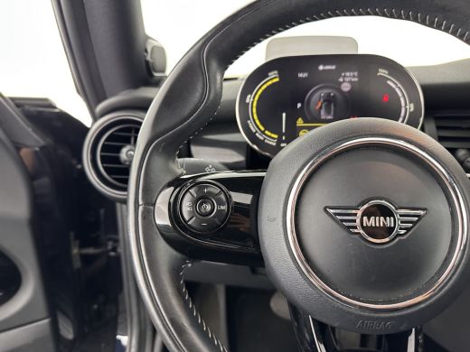Mini Mini Electric Yours 33 kWh [ 3-Fase ] (INCL-BTW) *PANO | LUXURY-LEATHER | HARMAN/KARDON-AUDIO | FULL-LED | KEYL... ActivLease financial lease