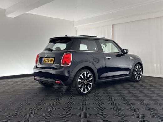 Mini Mini Electric Yours 33 kWh [ 3-Fase ] (INCL-BTW) *PANO | LUXURY-LEATHER | HARMAN/KARDON-AUDIO | FULL-LED | KEYL... ActivLease financial lease