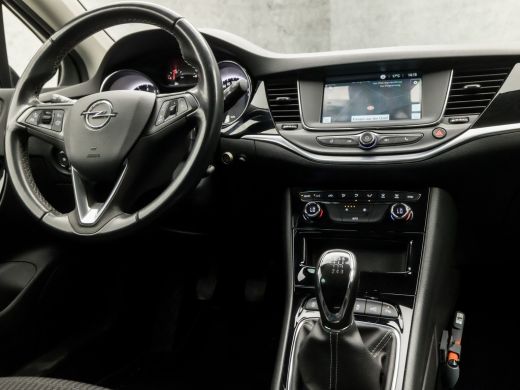 Opel Astra Sports Tourer 1.2 Design & Tech (APPLE CARPLAY, NAVIGATIE, CAMERA, CLIMATE, GITINT GLAS, LEDER, S... ActivLease financial lease