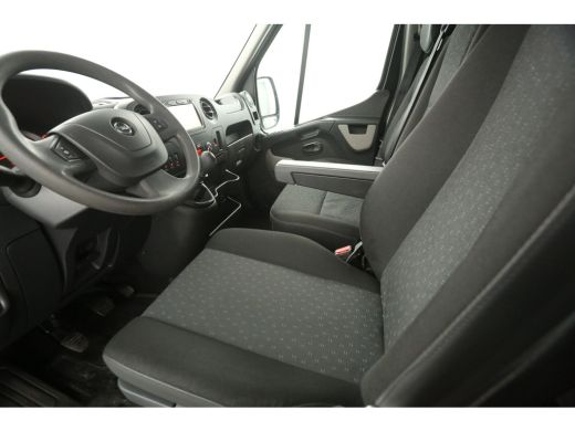 Opel Movano 2.3 CDTI BiTurbo L2H2 Airco Camera Cruise Navigatie PDC 3 Persoons Elektrpakket Trekhaak ActivLease financial lease