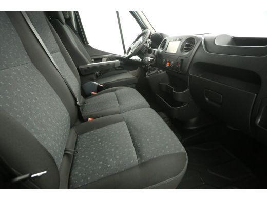 Opel Movano 2.3 CDTI BiTurbo L2H2 Airco Camera Cruise Navigatie PDC 3 Persoons Elektrpakket Trekhaak ActivLease financial lease