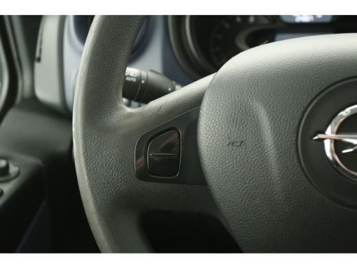 Opel Vivaro 1.6 CDTI L2H1 Airco Camera Cruise Navigatie 3 Persoons PDC Imperiaal Trekhaak ActivLease financial lease