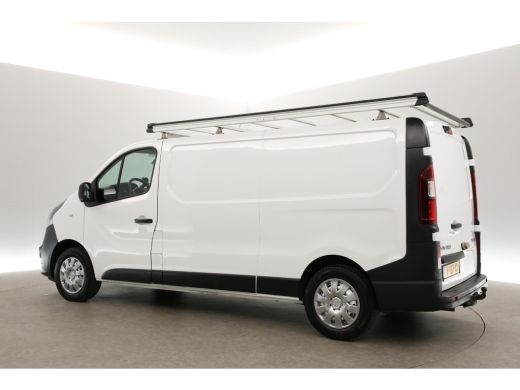 Opel Vivaro 1.6 CDTI L2H1 Airco Camera Cruise Navigatie 3 Persoons PDC Imperiaal Trekhaak ActivLease financial lease