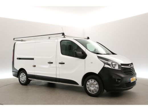 Opel Vivaro 1.6 CDTI L2H1 Airco Camera Cruise Navigatie 3 Persoons PDC Imperiaal Trekhaak ActivLease financial lease