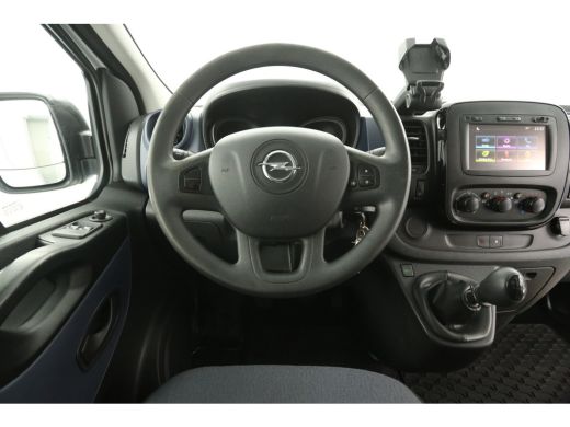 Opel Vivaro 1.6 CDTI L2H1 Airco Camera Cruise Navigatie 3 Persoons PDC Imperiaal Trekhaak ActivLease financial lease