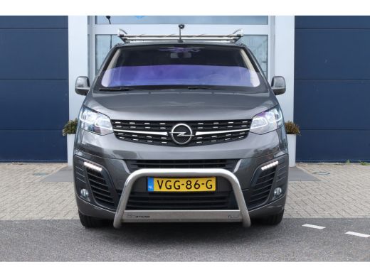 Opel Vivaro 2.0 CDTI L3H1 Innovation | Cruise Control | Camera | Trekhaak | Imperiaal | Navi | Dodehoekbewaki... ActivLease financial lease