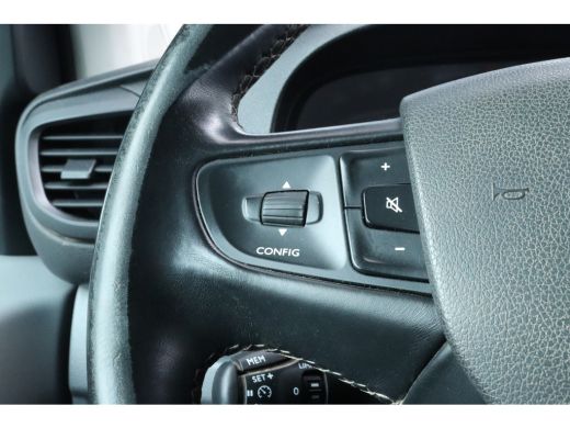 Opel Vivaro 2.0 CDTI L3H1 Innovation | Cruise Control | Camera | Trekhaak | Imperiaal | Navi | Dodehoekbewaki... ActivLease financial lease