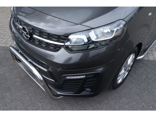 Opel Vivaro 2.0 CDTI L3H1 Innovation | Cruise Control | Camera | Trekhaak | Imperiaal | Navi | Dodehoekbewaki... ActivLease financial lease