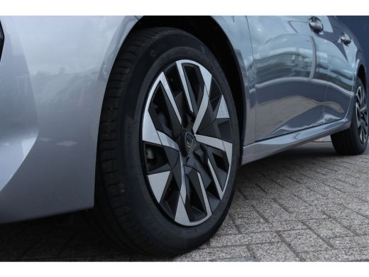 Peugeot 208 1.2 PureTech 75 Style | Cruise Control | Navigatie | Sensoren achter | Carplay | Airco | Elektr. ... ActivLease financial lease