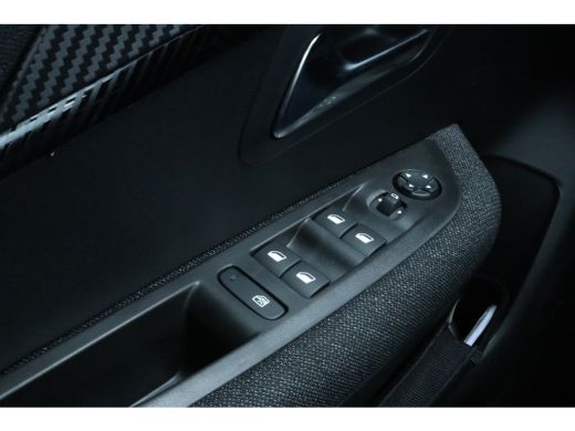 Peugeot 208 1.2 PureTech 75 Style | Cruise Control | Sensoren achter | Navigatie | Carplay | Airco ActivLease financial lease