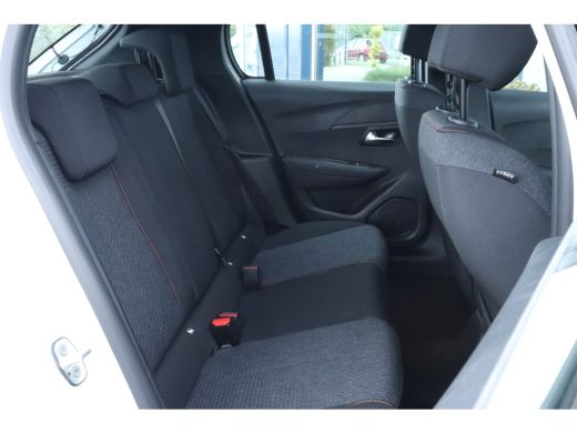 Peugeot 208 1.2 PureTech 75 Style | Cruise Control | Sensoren achter | Navigatie | Carplay | Airco ActivLease financial lease