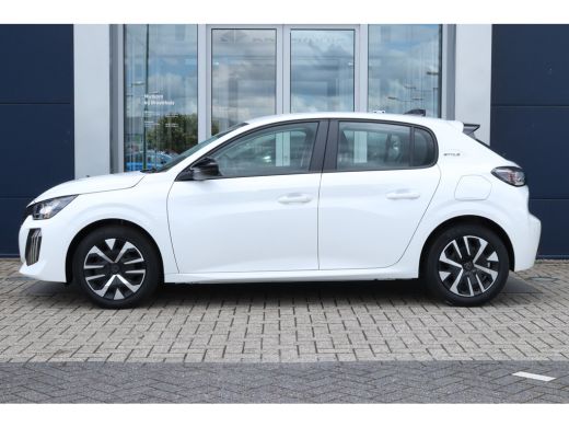 Peugeot 208 1.2 PureTech 75 Style | Cruise Control | Sensoren achter | Navigatie | Carplay | Airco ActivLease financial lease
