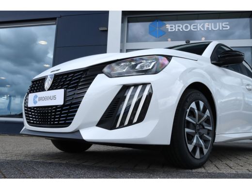Peugeot 208 1.2 PureTech 75 Style | Cruise Control | Sensoren achter | Navigatie | Carplay | Airco ActivLease financial lease