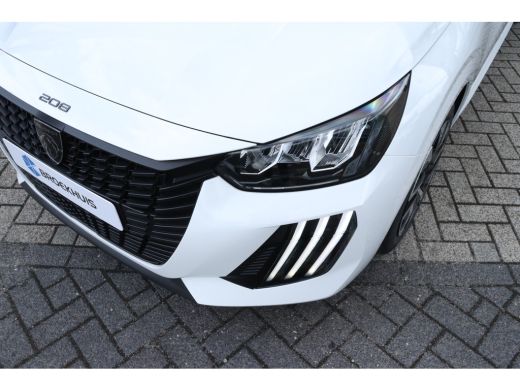 Peugeot 208 1.2 PureTech 75 Style | Cruise Control | Sensoren achter | Navigatie | Carplay | Airco ActivLease financial lease