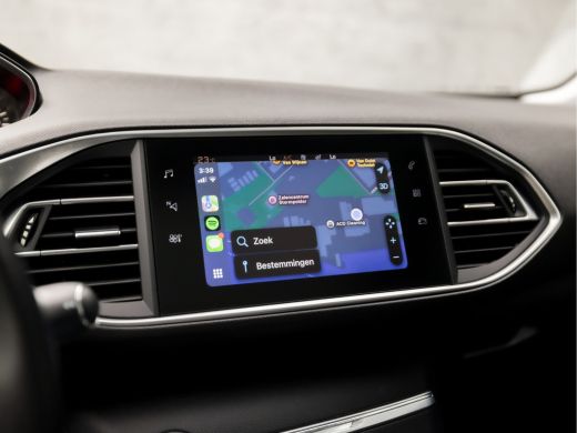 Peugeot 308 1.2 PureTech Sport (PANORAMADAK, APPLE CARPLAY, GROOT NAVI, LEDEREN SPORTSTOELEN, STOELVERWARMING... ActivLease financial lease