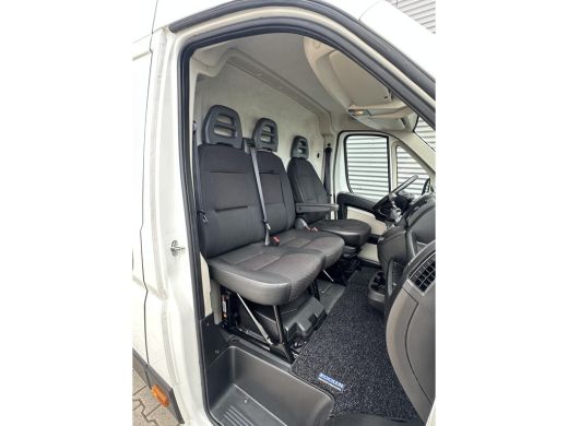 Peugeot Boxer 2.0 BlueHDI L3H2 Premium Peugeot Boxer 335 2.0 BlueHDI L4H2 Premium ActivLease financial lease
