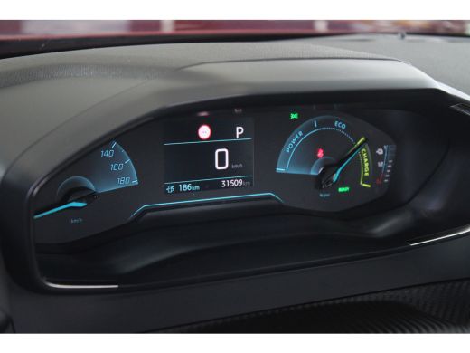 Peugeot e-2008 EV Active Pack 50 kWh | NAVIGATIE | PDC | CARPLAY | LED | LMV | CLIMATE | DAB | ActivLease financial lease