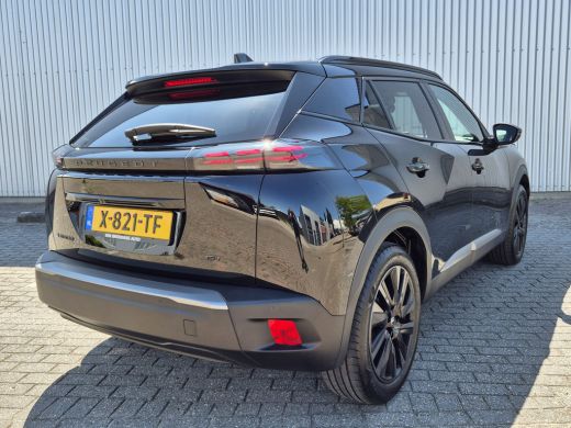 Peugeot e-2008 EV GT | 54 kWh 156PK | NL Dealer origineel | 3-Fase | Leder / Alcantara bekleding | Achteruitrijc... ActivLease financial lease