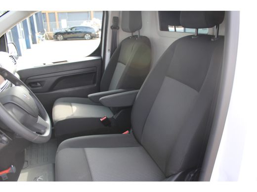 Peugeot e-Expert EV L2 75 kWh | NAVIGATIE | SENSOREN | BETIMMERING LAADRUIMTE | APPLE CARPLAY/ANDROID AUTO | ActivLease financial lease