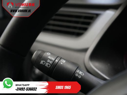 Renault Kangoo Express 1.5 dCi 75 pk NL Auto/ Cruise/ DAB/ PDC/ Airco/ Trekhaak ActivLease financial lease