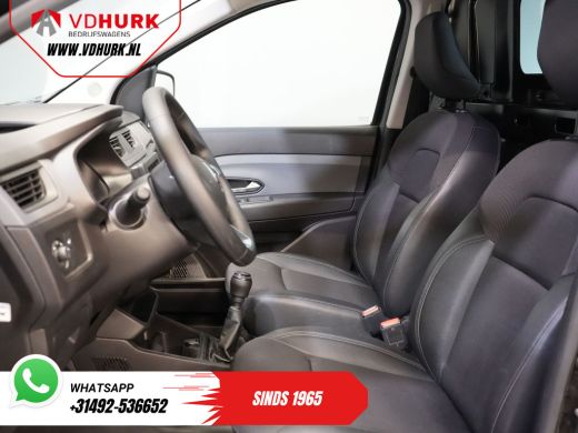 Renault Kangoo Express 1.5 dCi 75 pk NL Auto/ Cruise/ DAB/ PDC/ Airco/ Trekhaak ActivLease financial lease