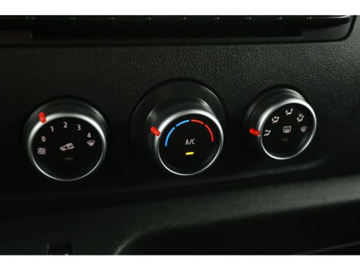 Renault Master T35 2.3 dCi 180 L2H2 Energy Comfort Airco Camera Cruise Parkeersensoren 3 Persoons Elektrpakket ActivLease financial lease