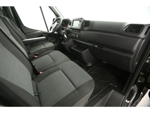 Renault Master T35 2.3 dCi 180 L2H2 Energy Comfort Airco Camera Cruise Parkeersensoren 3 Persoons Elektrpakket ActivLease financial lease