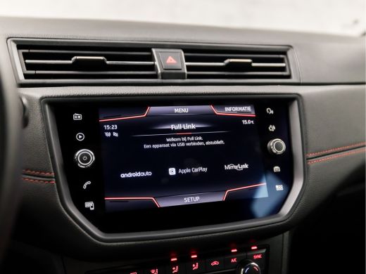 Seat Arona 1.0 TSI FR Sport Automaat (APPLE CARPLAY, GROOT NAVI, CLIMATE, STOELVERWARMING, SPORTSTOELEN, SFE... ActivLease financial lease