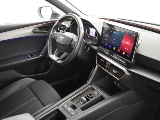 Seat Leon Sportstourer 1.4 e-Hybrid VZ Business Voorraad terrein Trekhaak | Adaptief cruise control | Keyless | Park ass... ActivLease financial lease